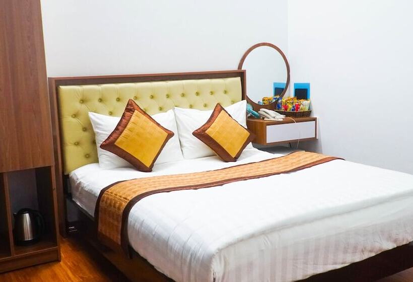 اتاق استاندارد, Hoang Dinh