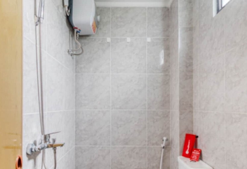 Номер Deluxe, Reddoorz Syariah @ Babadan Baru Jakal