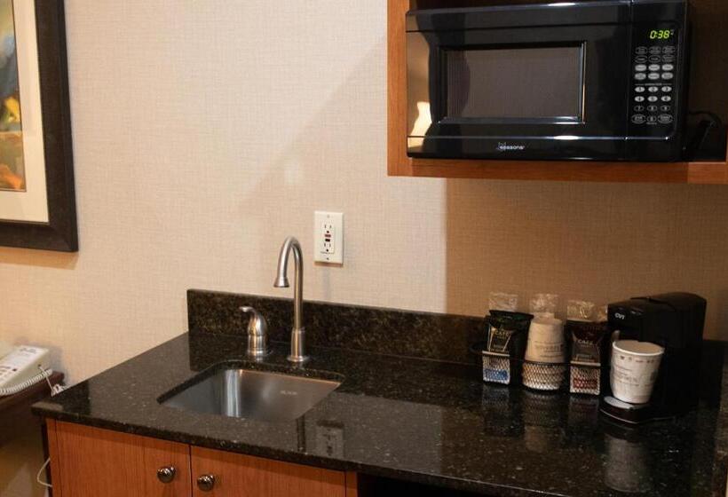 Люкс Кровать Квин, Best Western University Inn And Suites