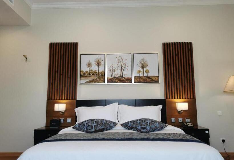 Apartament 2 Dormitoare, Tripper Inn