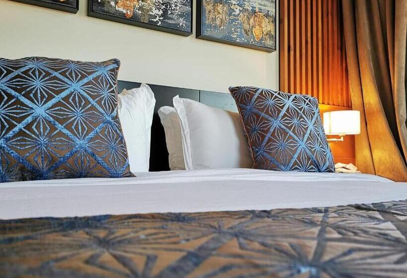 Studio Superior, Tripper Inn