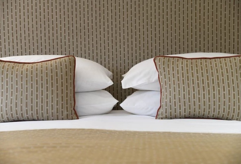 Номер Deluxe, The Bell At Ramsbury