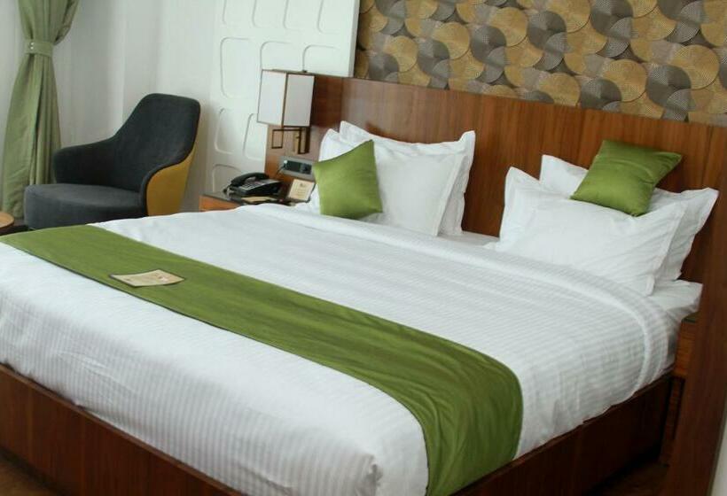Номер Deluxe, Ceasar Palace Kottayam