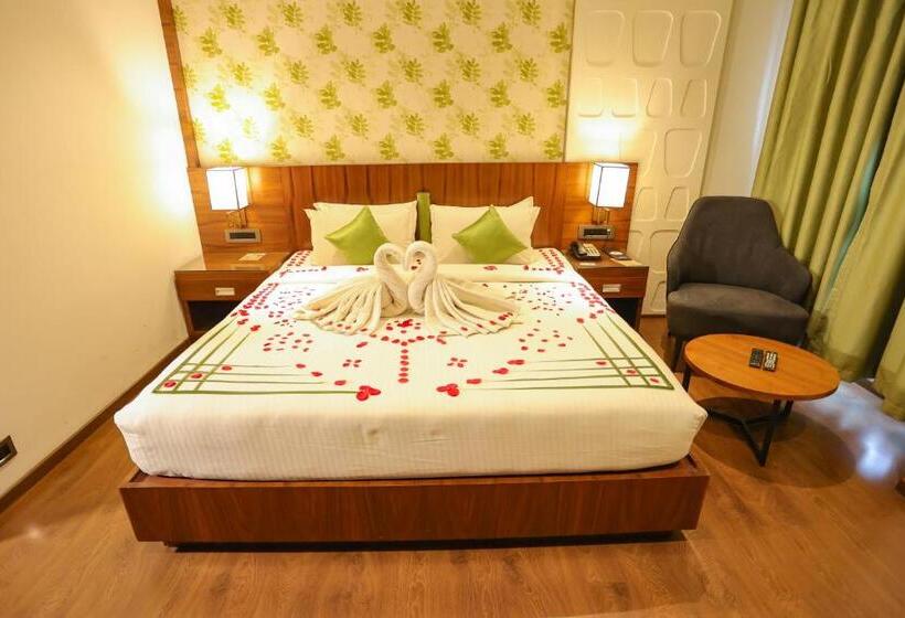 Номер Deluxe, Ceasar Palace Kottayam