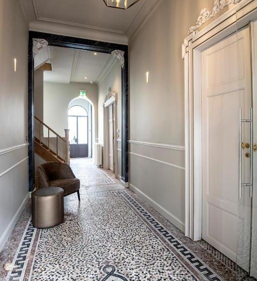 Дом 1 Спальня, Bed & Breakfast Jezuietenplein 21
