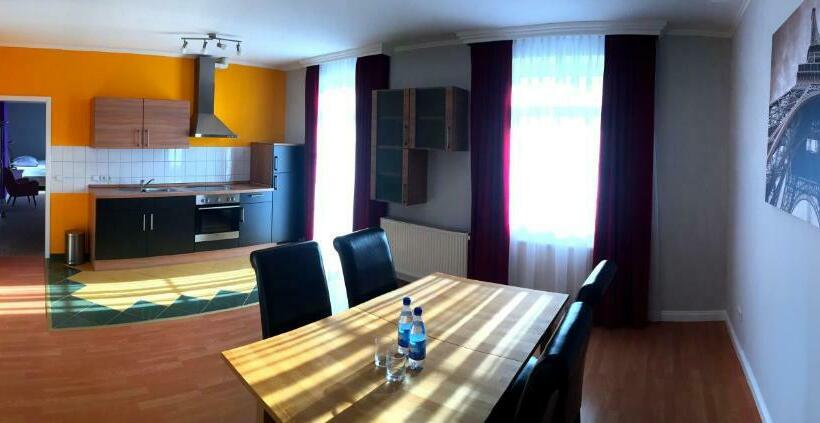 Апартаменты 1 Спальня с Балконом, Seehotel Louise