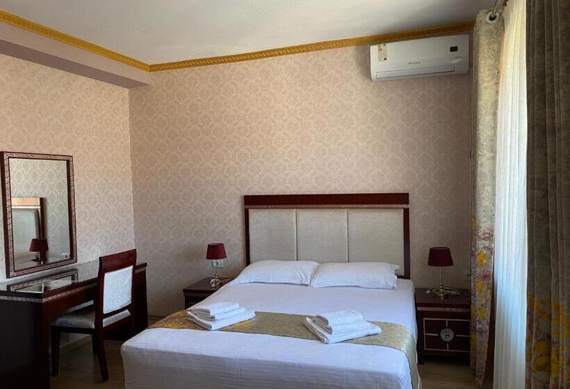 标准间, British Hotel Pogradec