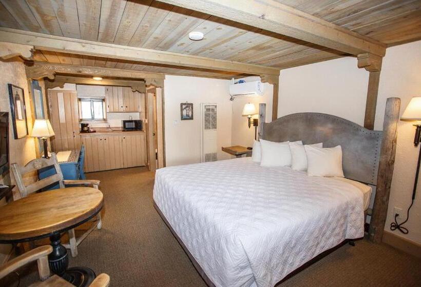 Стандартный Номер Кровать Кинг, Chama Trails Motel