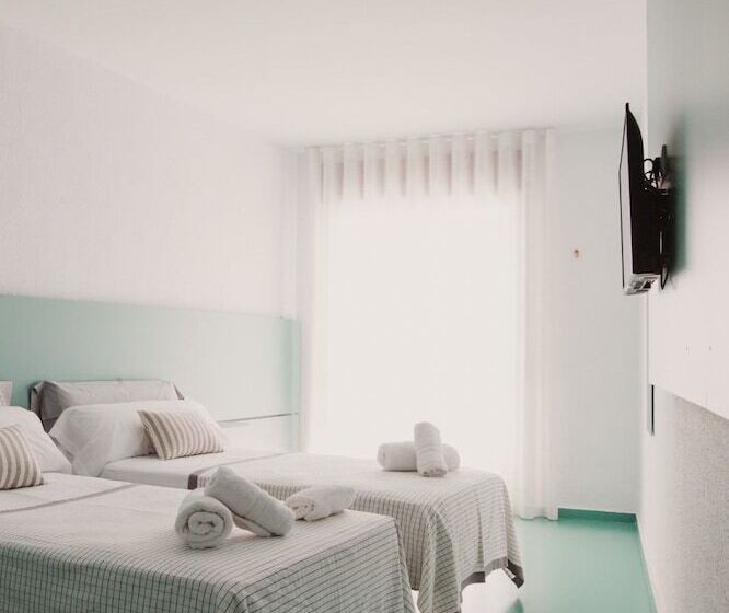 Семейный Номер, Subup Hostel