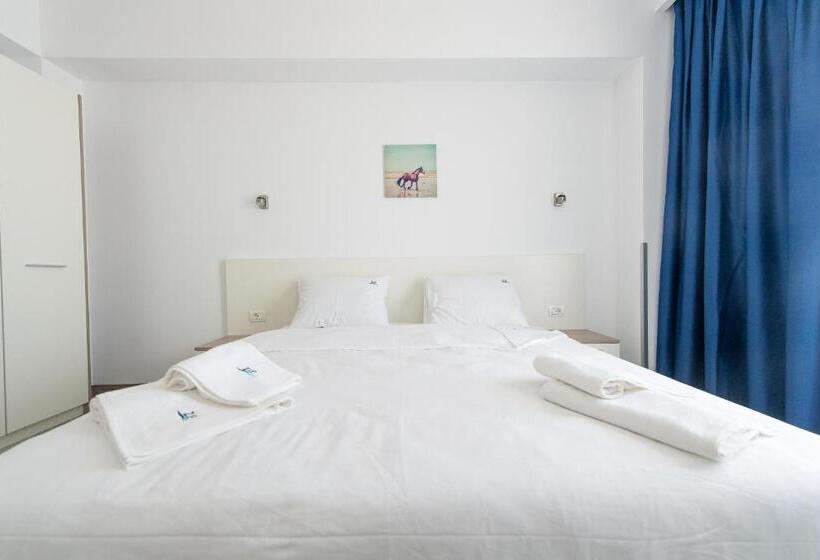 Апартаменты 1 Спальня Вид на Море, Zip Apartments