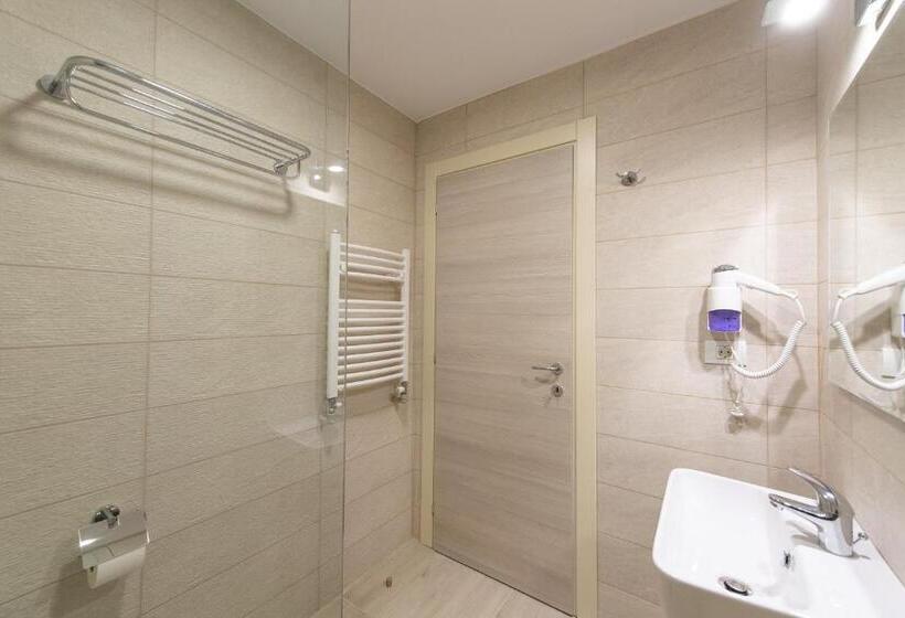 Апартаменты 1 Спальня Вид на Море, Zip Apartments