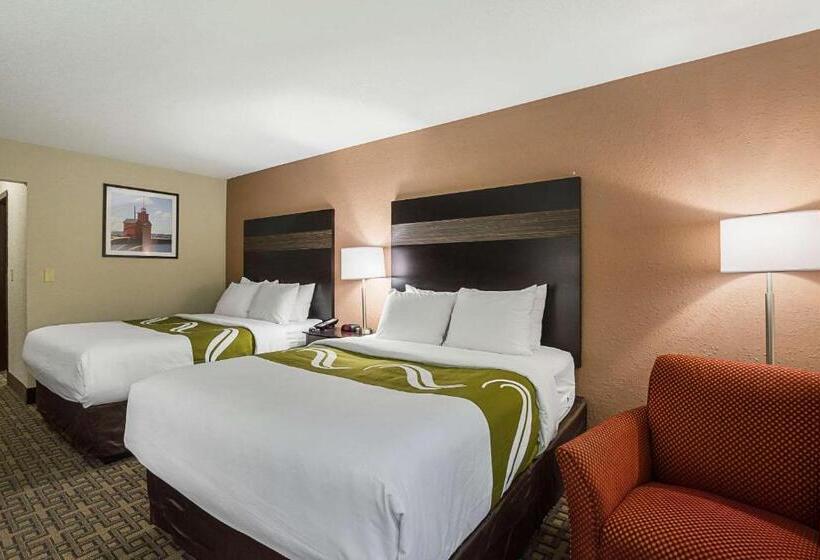 Номер Стандарт, Quality Inn & Suites