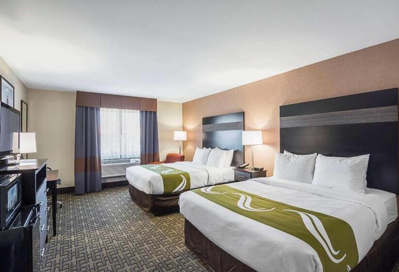 Номер Стандарт, Quality Inn & Suites