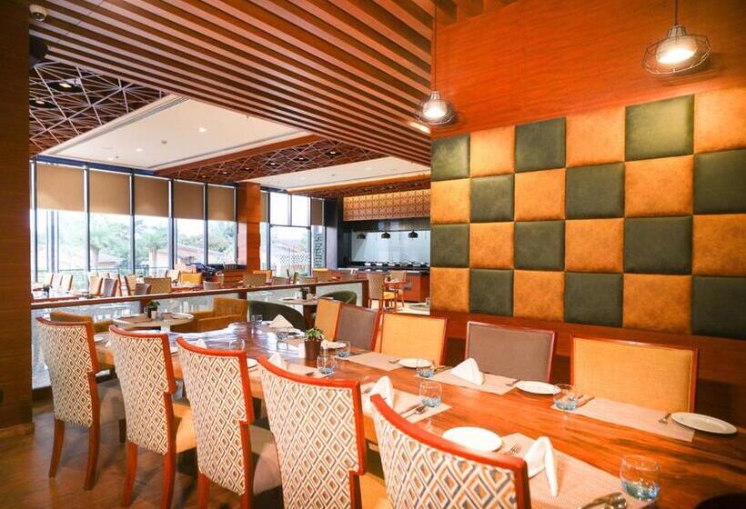 سوییت لوکس, Regenta Resort Belagavi