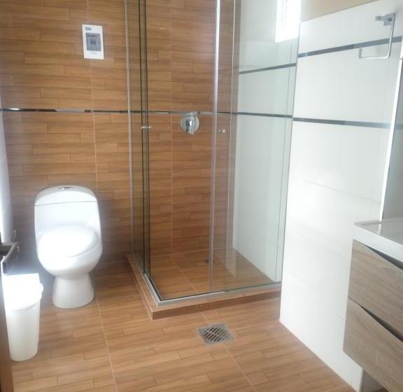 اتاق استاندارد با بالکن, Hostal Alvasar