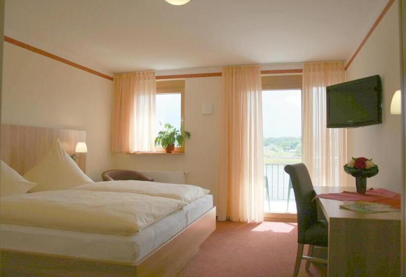 Номер Стандарт с Балконом, Gasthof Zum Schwanen