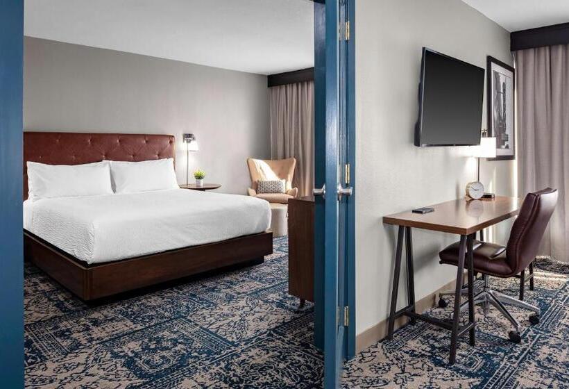 Suite Lit King, Four Points By Sheraton Memphis East
