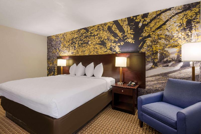 Номер Стандарт, Holiday Inn Express Port Hueneme, An Ihg