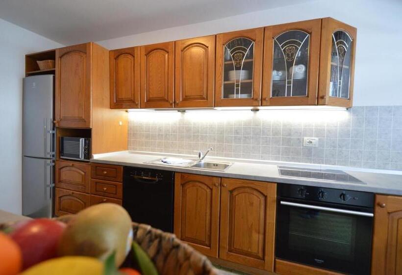 2 Schlafzimmer Apartment, Residence Albierch