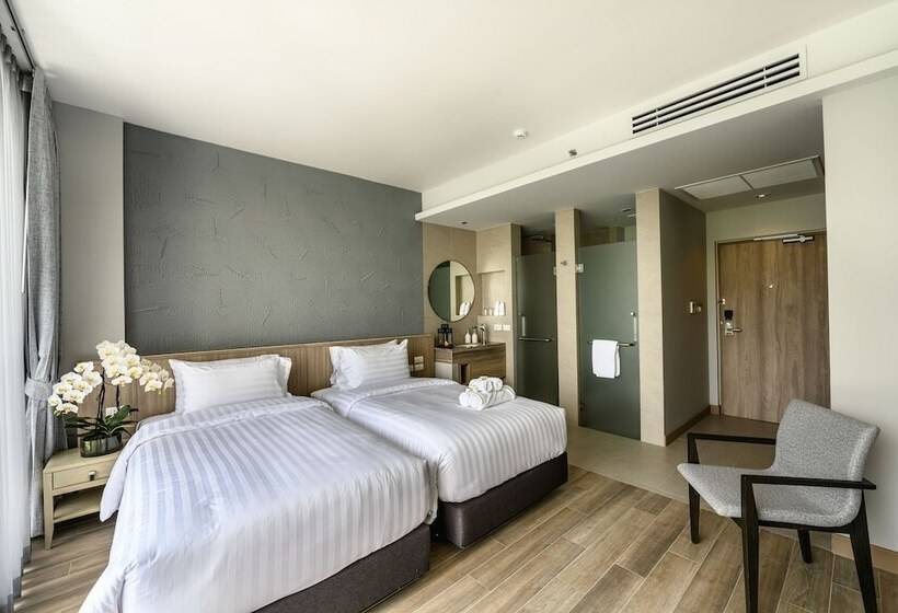 스탠다드 스튜디오, Isanook Resort & Suites Hua Hin
