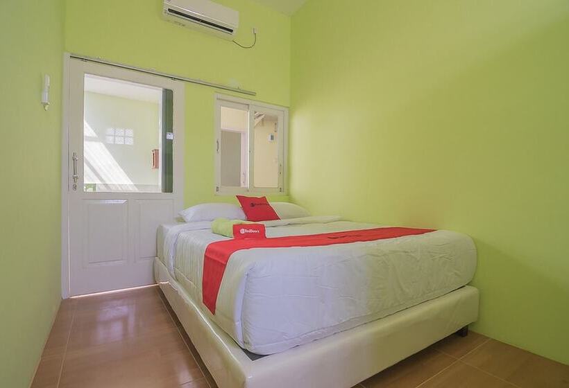 Номер Стандарт, Reddoorz Syariah Near Museum Wisma Karya Subang
