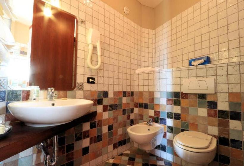 سوییت سوپریور, Felicin  Palazzo Boeri Panoramic Suites