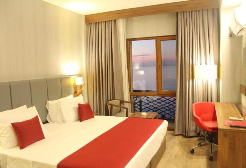 주니어 스위트, Ramada By Wyndham Van