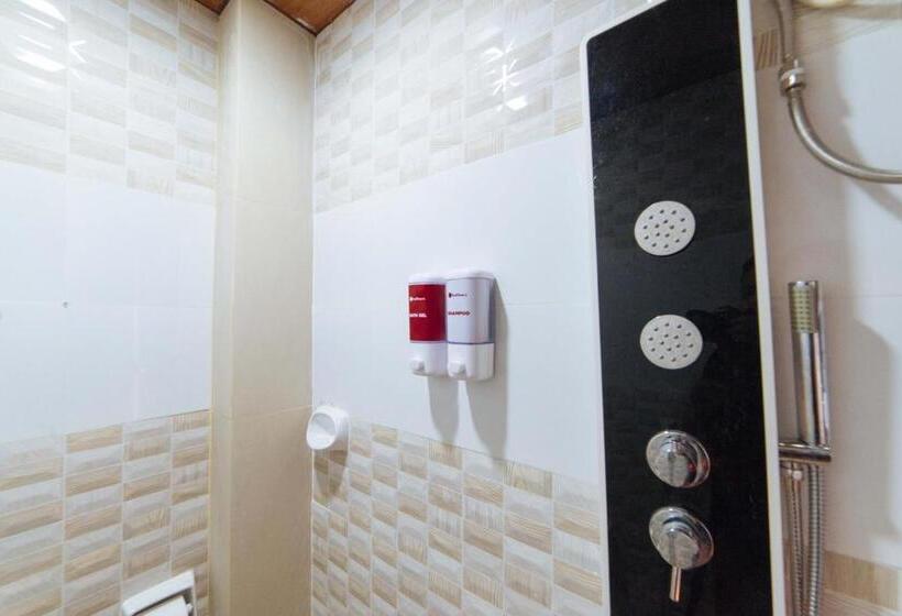 ファミリールーム, Reddoorz@lawaan Roxas City