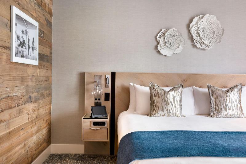 Номер Deluxe, Seaside Hotel North Vancouver