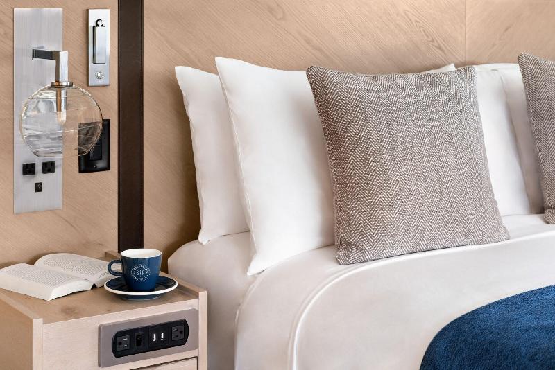 Номер Deluxe, Seaside Hotel North Vancouver