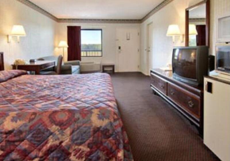 キングサイズベッドのスタンダードルーム, Econo Lodge