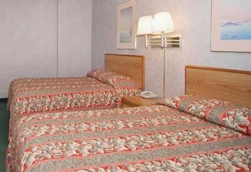 스탠다드 룸 더블 침대 2개, Rodeway Inn Moosic  Scranton