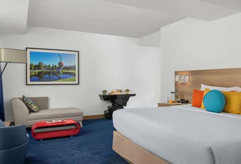 스위트 킹사이즈 침대, Hilton Sedona Resort At Bell Rock
