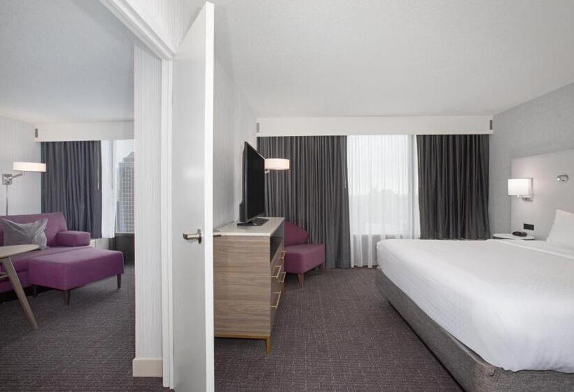 סוויטה עם נוף, Crowne Plaza Kansas City Downtown, An Ihg