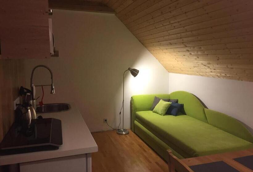 1 Schlafzimmer Apartment, Chalupa U Josefa