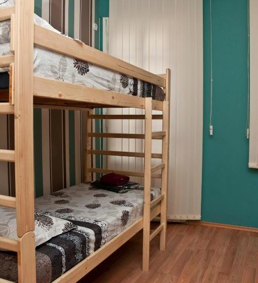 四人标准间, Hostel Mostel Hub Rooms And Apartments