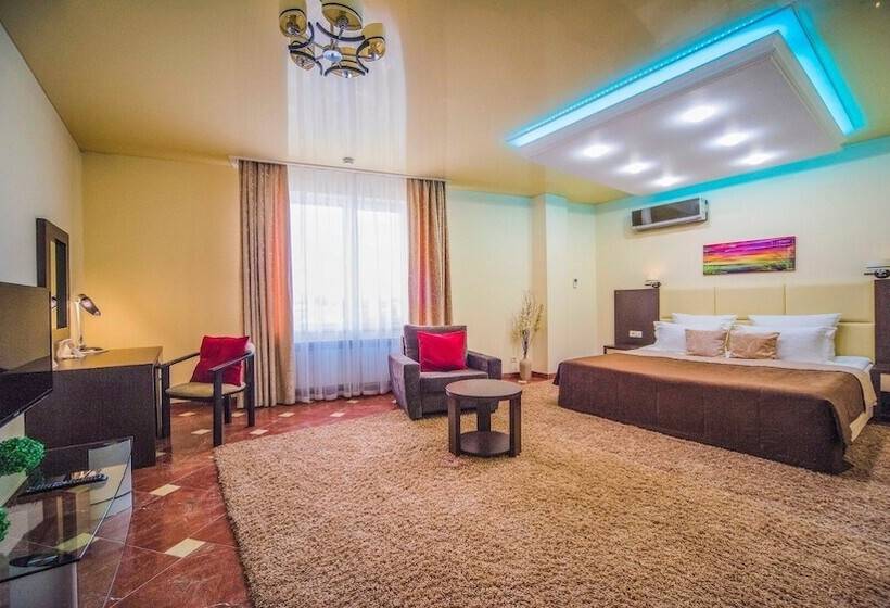Номер Deluxe, Kremleff