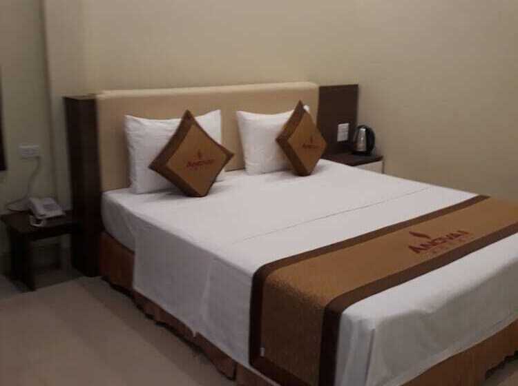 اتاق لوکس, Anova 2