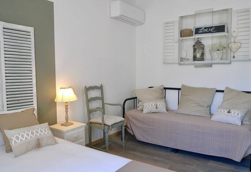 Четырехместный Номер Стандарт, O 36 Rempart Sud B&b
