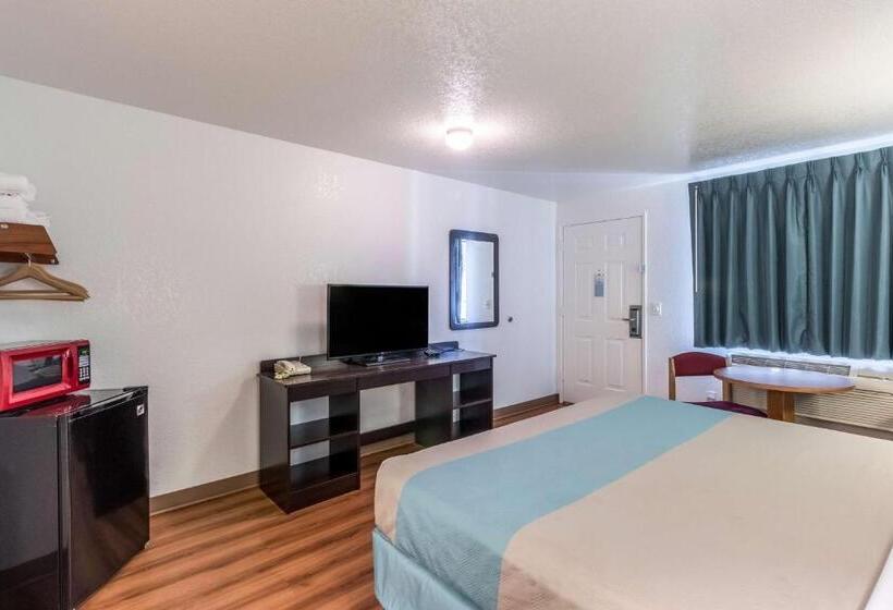Номер Deluxe, Motel 6astoria, Or