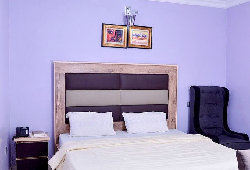 اتاق رویال, Al Ba Royal Hotel & Suites