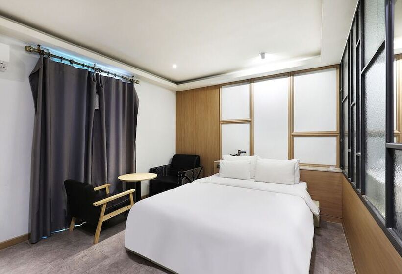 Номер Deluxe с Балконом, Pyeongtaek Moon