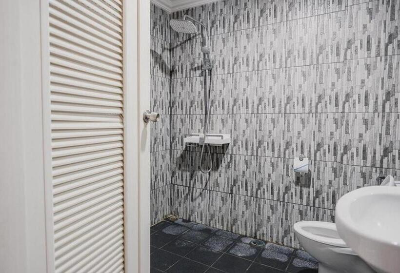 Номер Стандарт, Reddoorz Plus Near Pelabuhan Merak