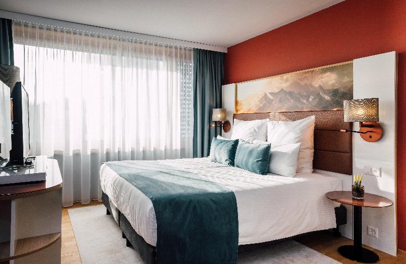 Трехместный Номер Deluxe, Leonardo Hotel Zurich Airport