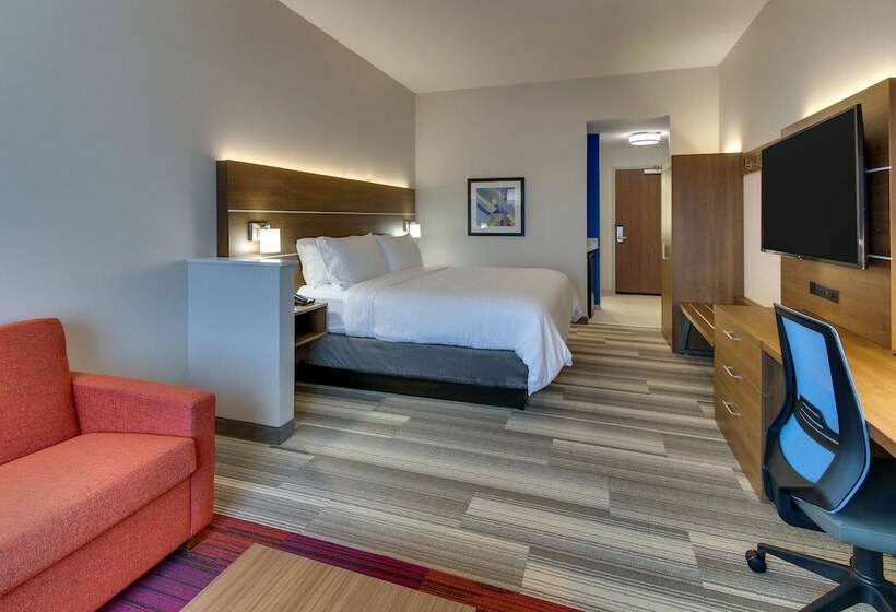 适合残疾人士使用的套间, Holiday Inn Express & Suites   Nashville Metrocenter Downtown, An Ihg