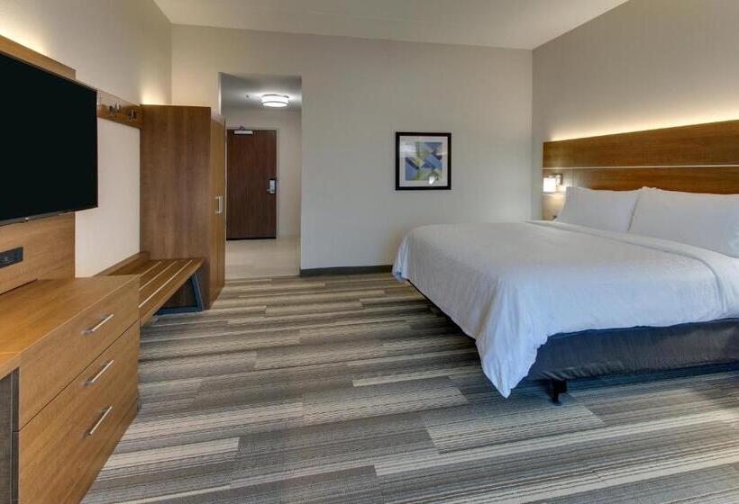 带大床的标准间, Holiday Inn Express & Suites   Nashville Metrocenter Downtown, An Ihg