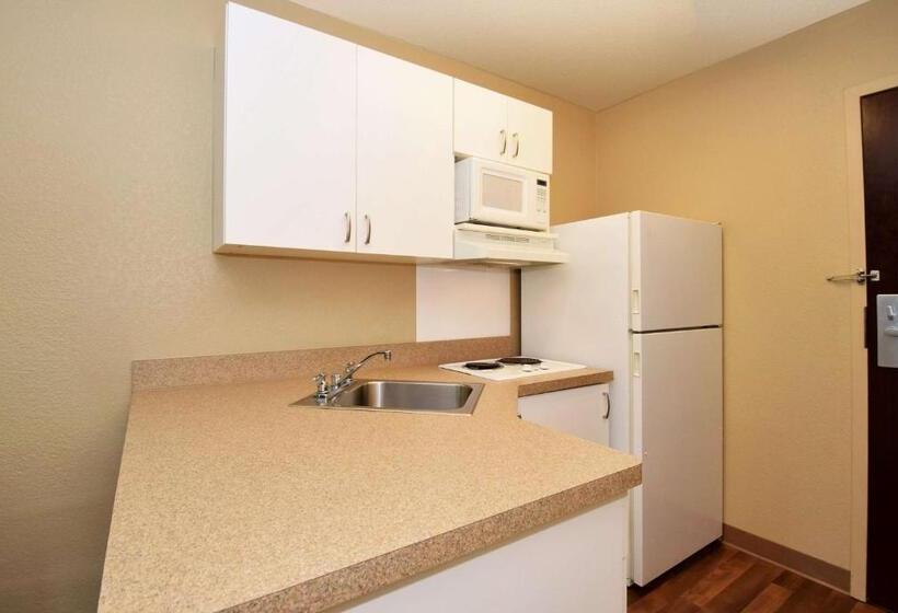 Standard Studio King Bed, Extended Stay America Suites  Chicago  Buffalo Grove  Deerfield