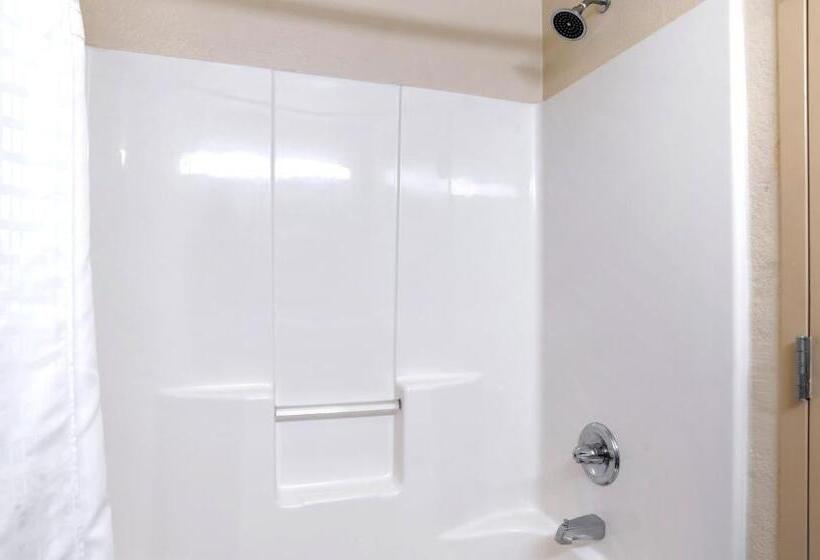 Четырехместный Номер Стандарт, Home 1 Suites Extended Stay
