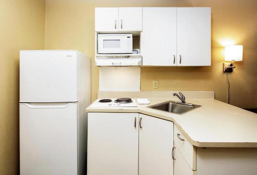 Четырехместный Номер Стандарт, Home 1 Suites Extended Stay