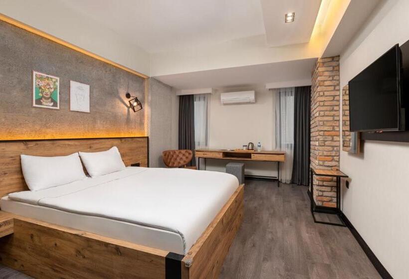 اتاق استاندارد با تخت بزرگ برای معلولان, Afflon Hotels Loft City